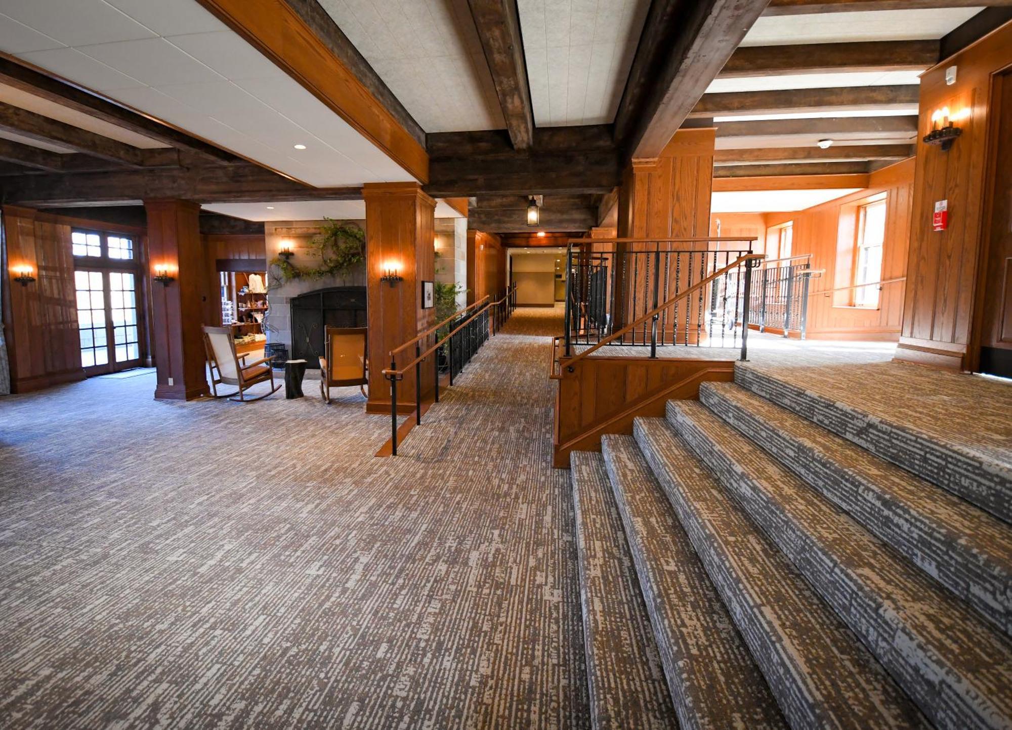 Spring Mill Inn Mitchell Exterior photo